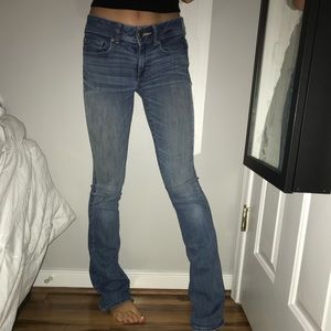 american eagle medium wash jeans